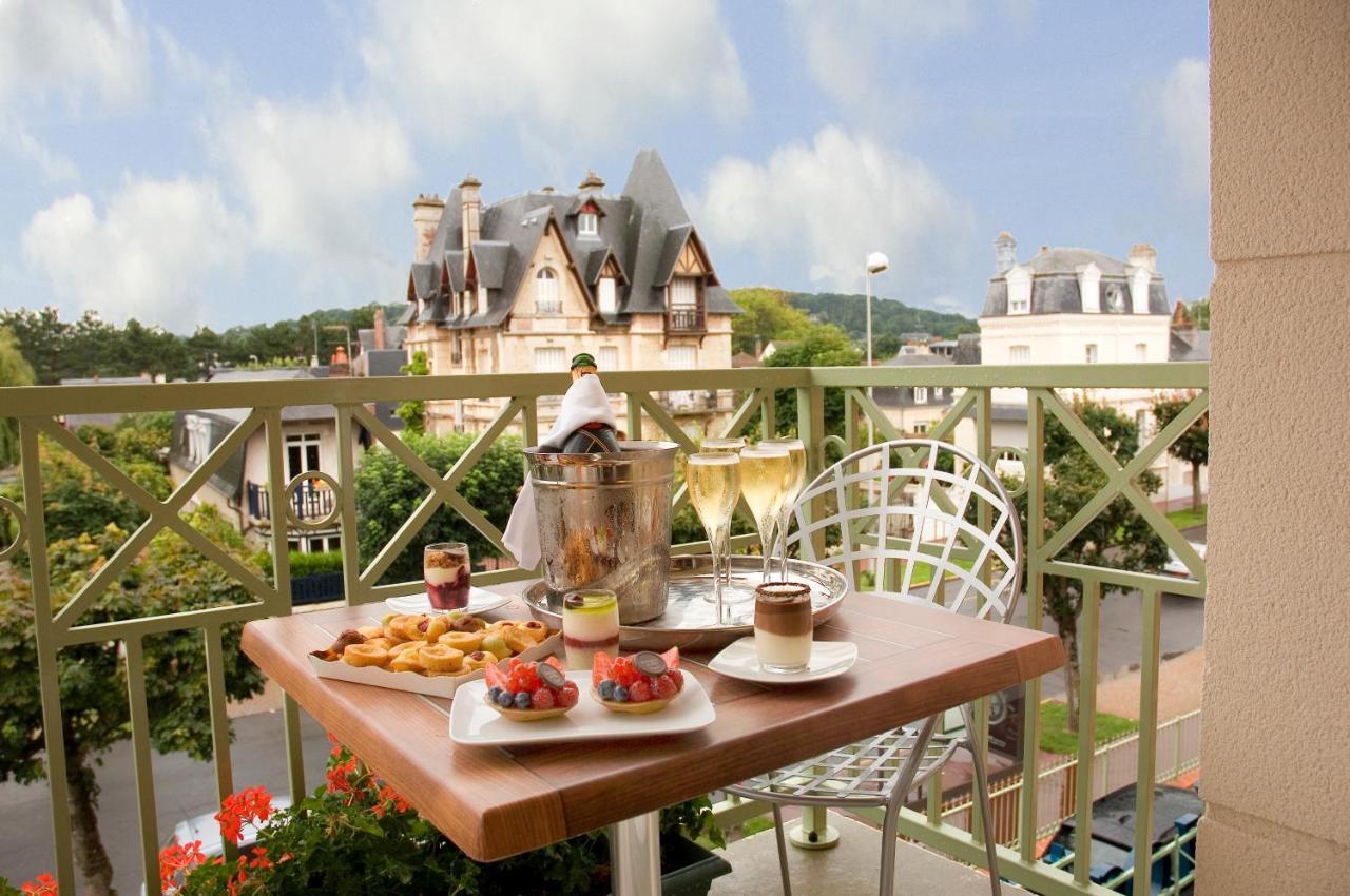 One-Bedroom Apartment Balcony